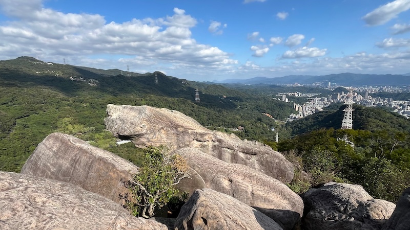 Jinmian Mountain: A Beginner-Friendly Rock Climbing Trail in Taipei 13 Jinmian Mountain (Scissors Rock Mountain)