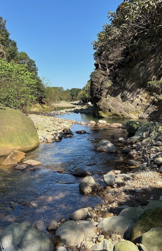 The Ultimate Hiking Guide to Stegosaurus Ridge (劍龍稜) – The King of Taiwan’s Suburban Mountains 19 Banping Creek