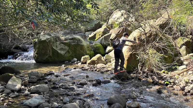 The Ultimate Hiking Guide to Stegosaurus Ridge (劍龍稜) – The King of Taiwan’s Suburban Mountains 20 Crossing Banping Creek