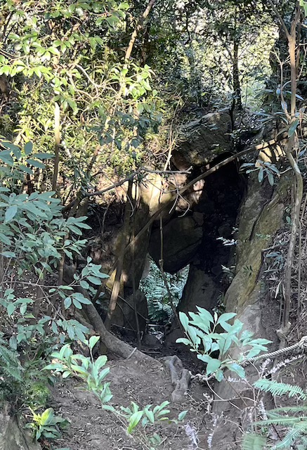 Battleship Rock (Junjianyan) Trail: Scenic Hike in Taipei with Skyline Views 26 Witch's Rock Cave