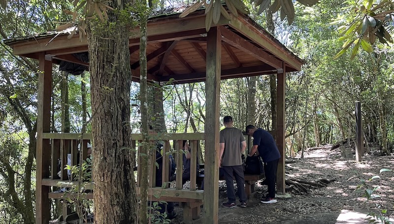 Pavilion on the summit of Baimao Mountain