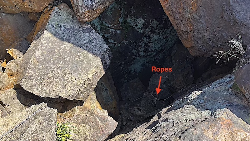 The Ultimate Hiking Guide to Stegosaurus Ridge (劍龍稜) – The King of Taiwan’s Suburban Mountains 60 cave of Teapot Mountain
