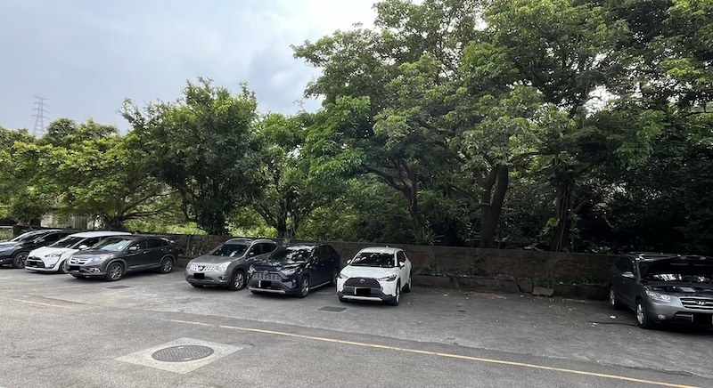 parking lot in Shen'ao