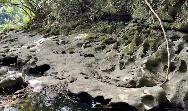 pothole