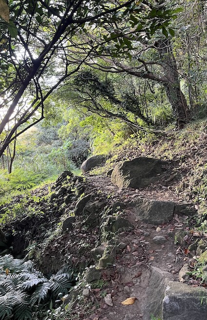 Keelung Mountain (基隆山): Short but Scenic Hike Overlooking Jiufen & the Pacific 19 Keelung Mountain trail