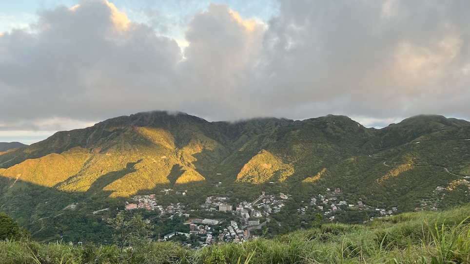 Keelung Mountain (基隆山): Short but Scenic Hike Overlooking Jiufen & the Pacific 31 view from Keelung Mountain Trail