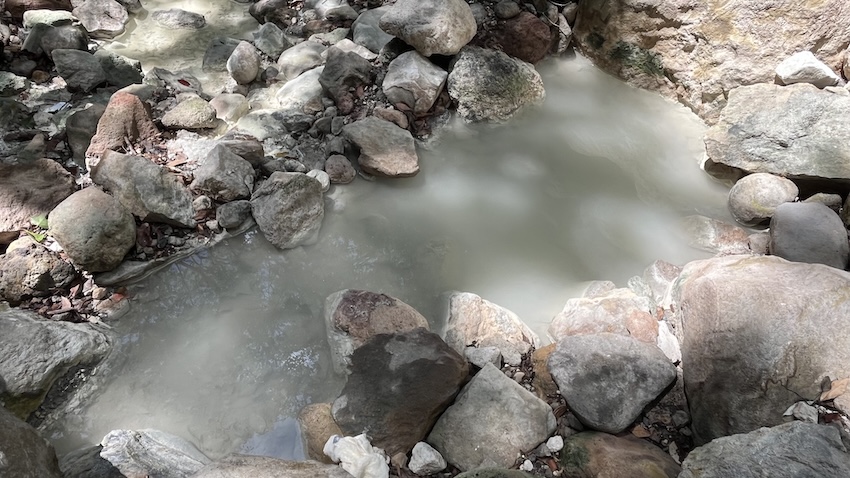 Yangmingshan Secret Hike: Ziming Creek Trail Hot Spring & "Milk" Waterfall 14 Ziming Creek Trail hot spring