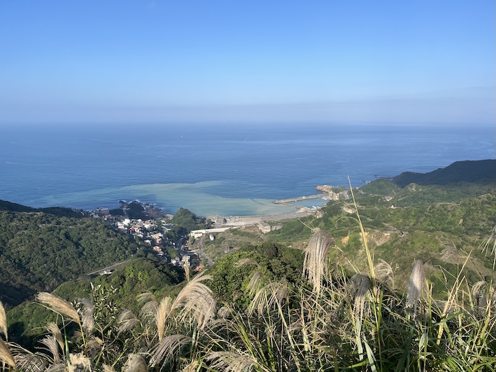 12 view of Baoshi Mountain
