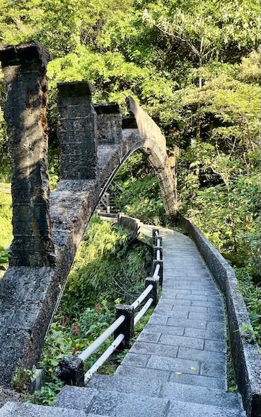 Shanjian Road Trail (山尖路步道): A Hidden Hiking Trail Near Jiufen with a Rare Three-Layer Bridge 23 Aqueduct Bridge on Shanjian Road Trail