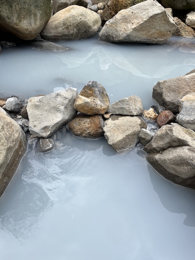 Xia Qigu Wild Hot Spring (下七股野溪溫泉): Yangmingshan’s Most Accessible Natural Hot Spring – Access & Visiting Guide 22 Xia Qigu Wild Hot Spring