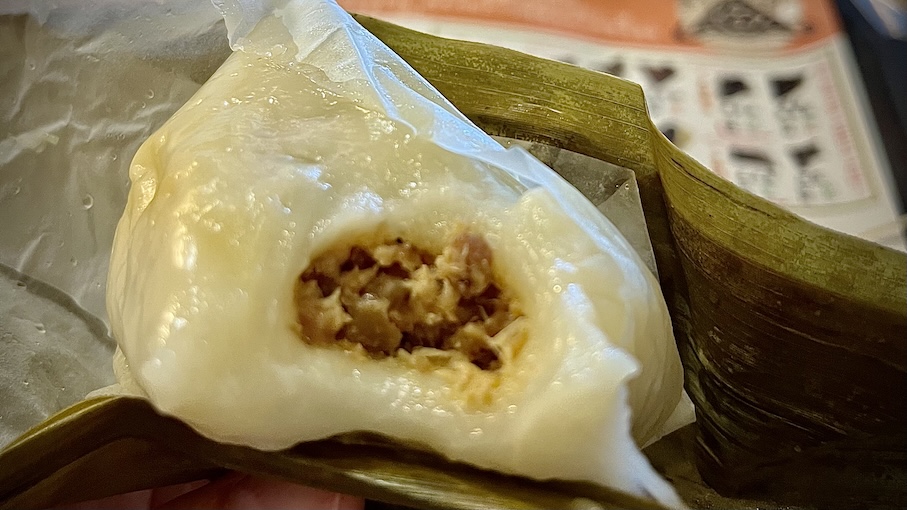 Liu Family Rice Dumplings (劉家肉粽): Taiwan's Most Famous Zongzi Restaurant on the North Coast 9 Hakka Rice Dumpling (粿粽)