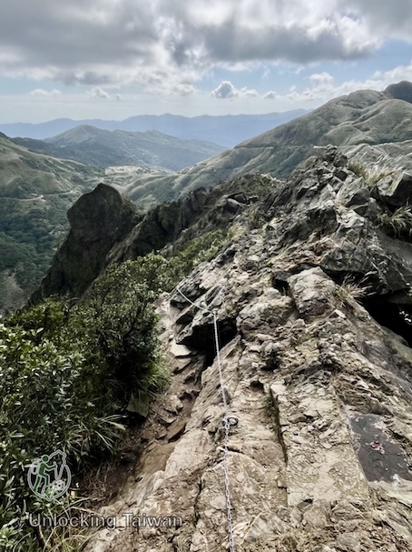 Banping-Mountain-trail