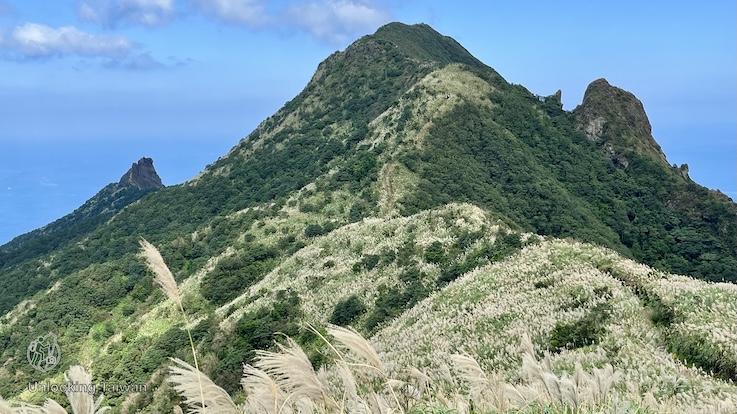 look-back-Teapot-Mountain