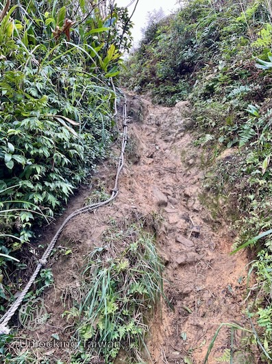 Canguangliao-Mountain-trail