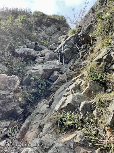 Canguangliao-Mountain-trail