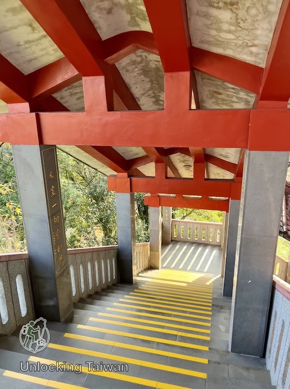 Gongbei Temple (拱北殿): Taipei’s Scenic Taoist Temple of Maple Leaves & Legends 14 10_GONGBEI Temple